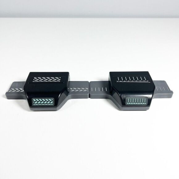 Lot Of 2 EK Success Flat Lock Border Punches Braid Border  & Lined Punch - Picture 3 of 5